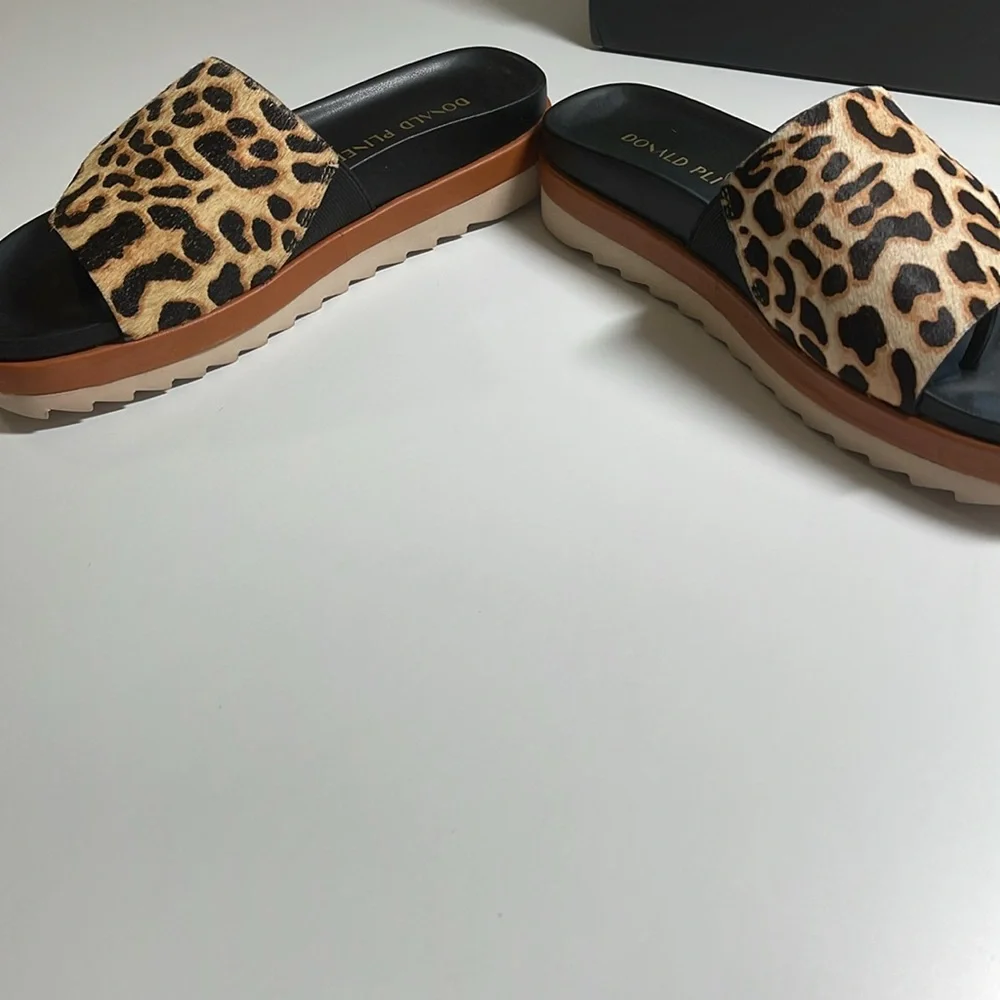 Donald j Pliner leopard calf hair sandals - Picture 8 of 10